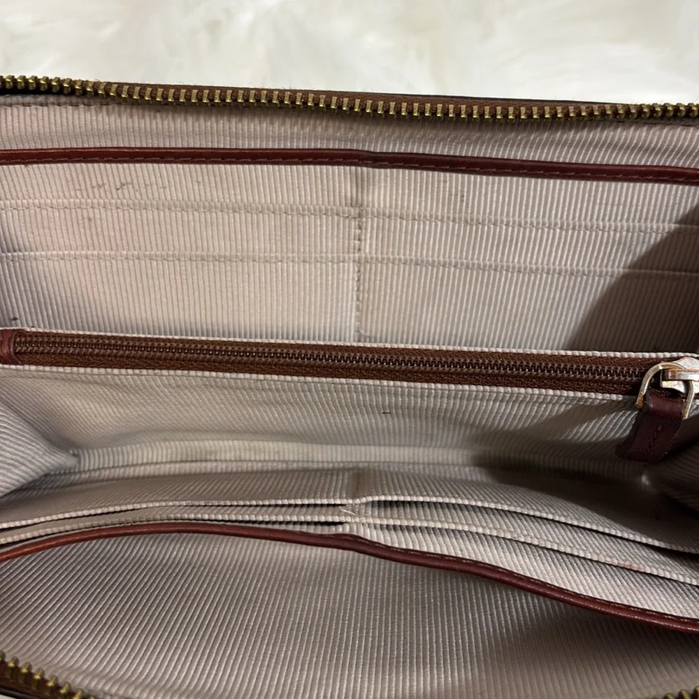 Margot leather Wallet brown red gold zipper